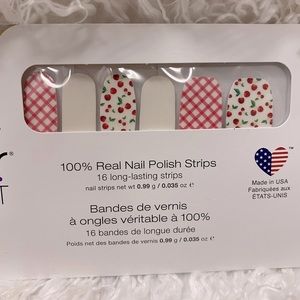 Color street nails